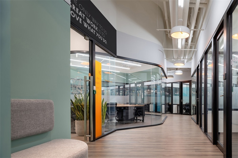 6600平米聯(lián)合辦公裝修設計效果欣賞-第7張圖片-上海古都建筑設計集團 6600平米聯(lián)合辦公裝修設計效果欣賞-第7張圖片-上海古都建筑設計集團