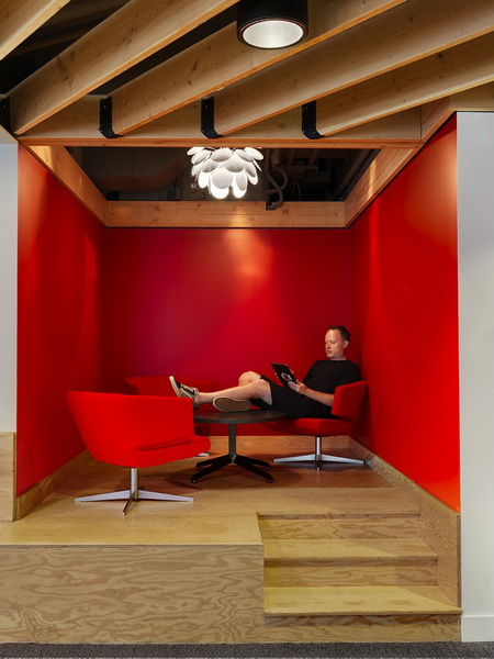 上海辦公室裝修彩色墻壁裝修設計-第7張圖片-上海古都建筑設計集團 上海辦公室裝修彩色墻壁裝修設計-第7張圖片-上海古都建筑設計集團