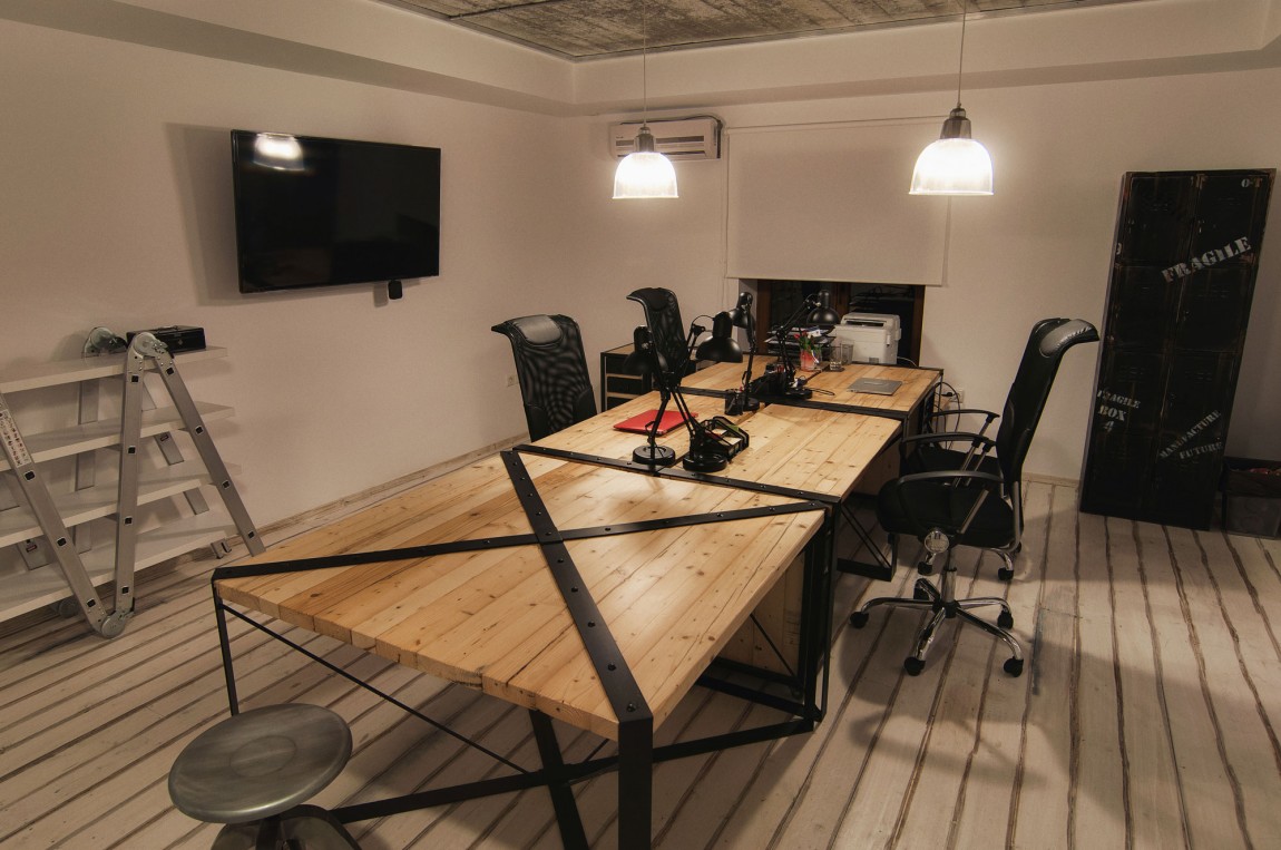 黃浦區(qū)復古復式風格辦公室裝修設(shè)計-第3張圖片-上海古都建筑設(shè)計集團 黃浦區(qū)復古復式風格辦公室裝修設(shè)計-第3張圖片-上海古都建筑設(shè)計集團