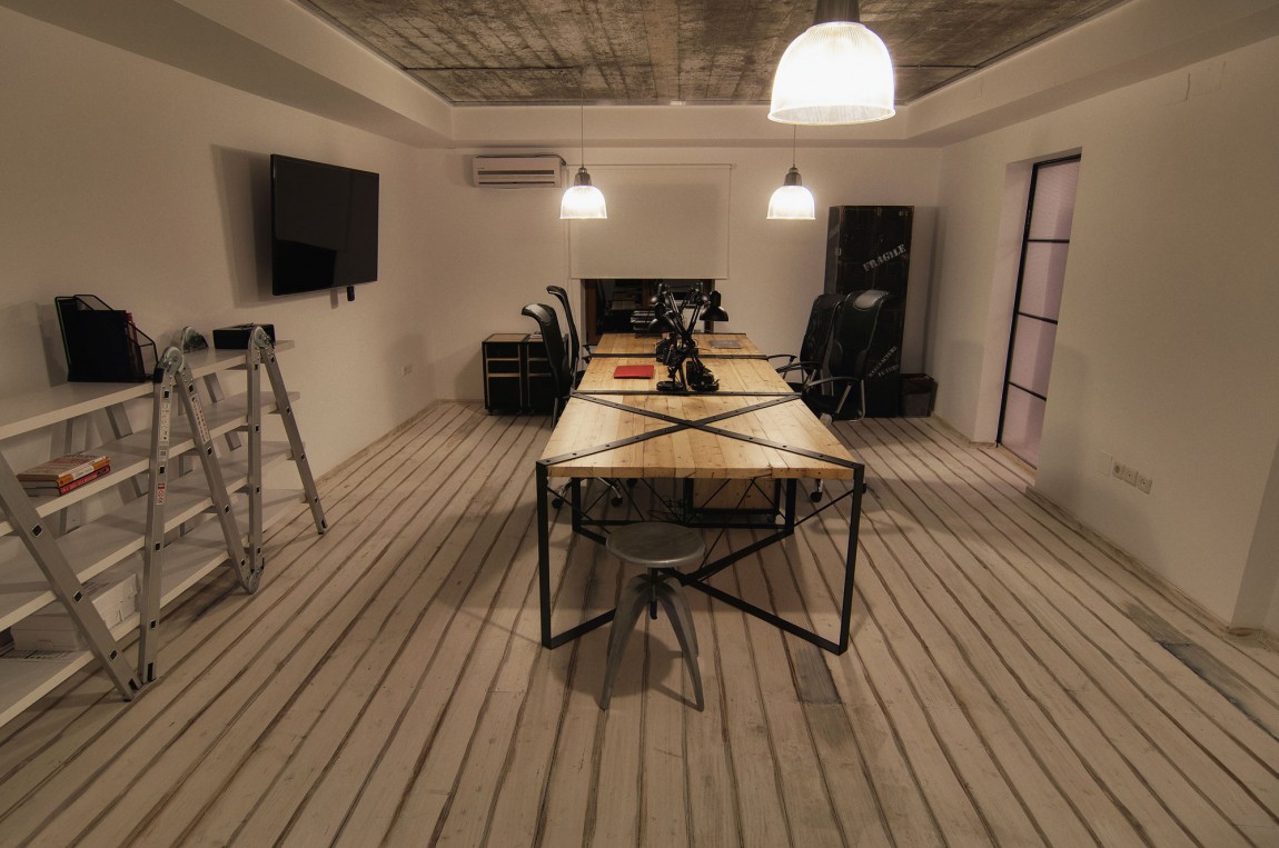 黃浦區(qū)復古復式風格辦公室裝修設(shè)計-第5張圖片-上海古都建筑設(shè)計集團 黃浦區(qū)復古復式風格辦公室裝修設(shè)計-第5張圖片-上海古都建筑設(shè)計集團