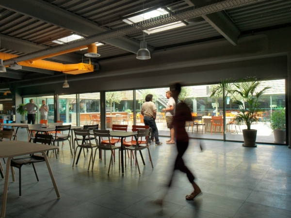 青浦區(qū)辦公樓接待大廳裝修設(shè)計-第4張圖片-上海古都建筑設(shè)計集團(tuán)