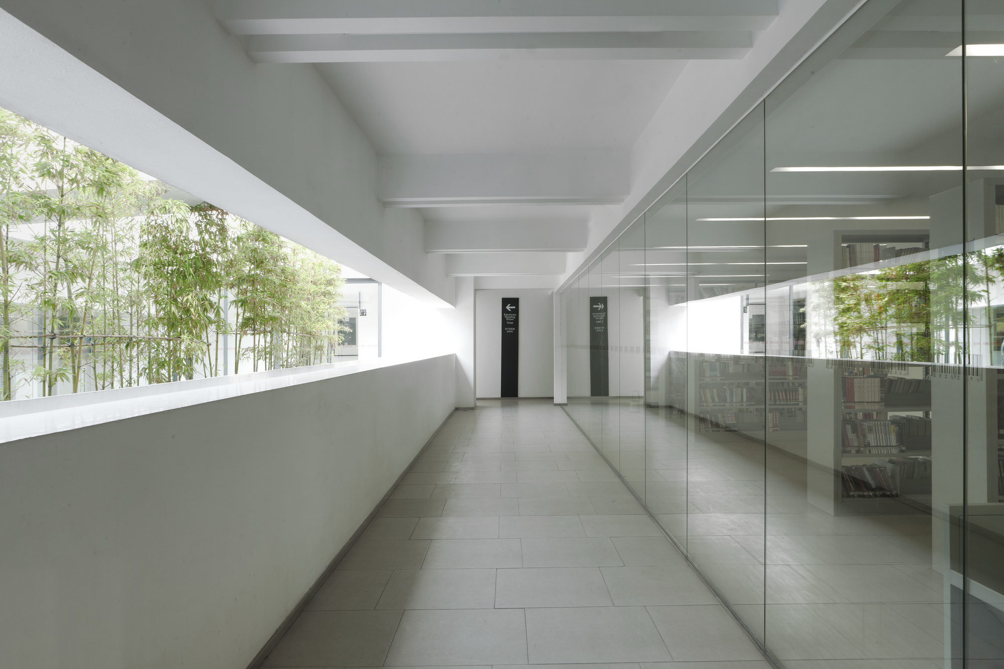 上海辦公樓草坪裝修設(shè)計(jì)-第6張圖片-上海古都建筑設(shè)計(jì)集團(tuán) 上海辦公樓草坪裝修設(shè)計(jì)-第6張圖片-上海古都建筑設(shè)計(jì)集團(tuán)