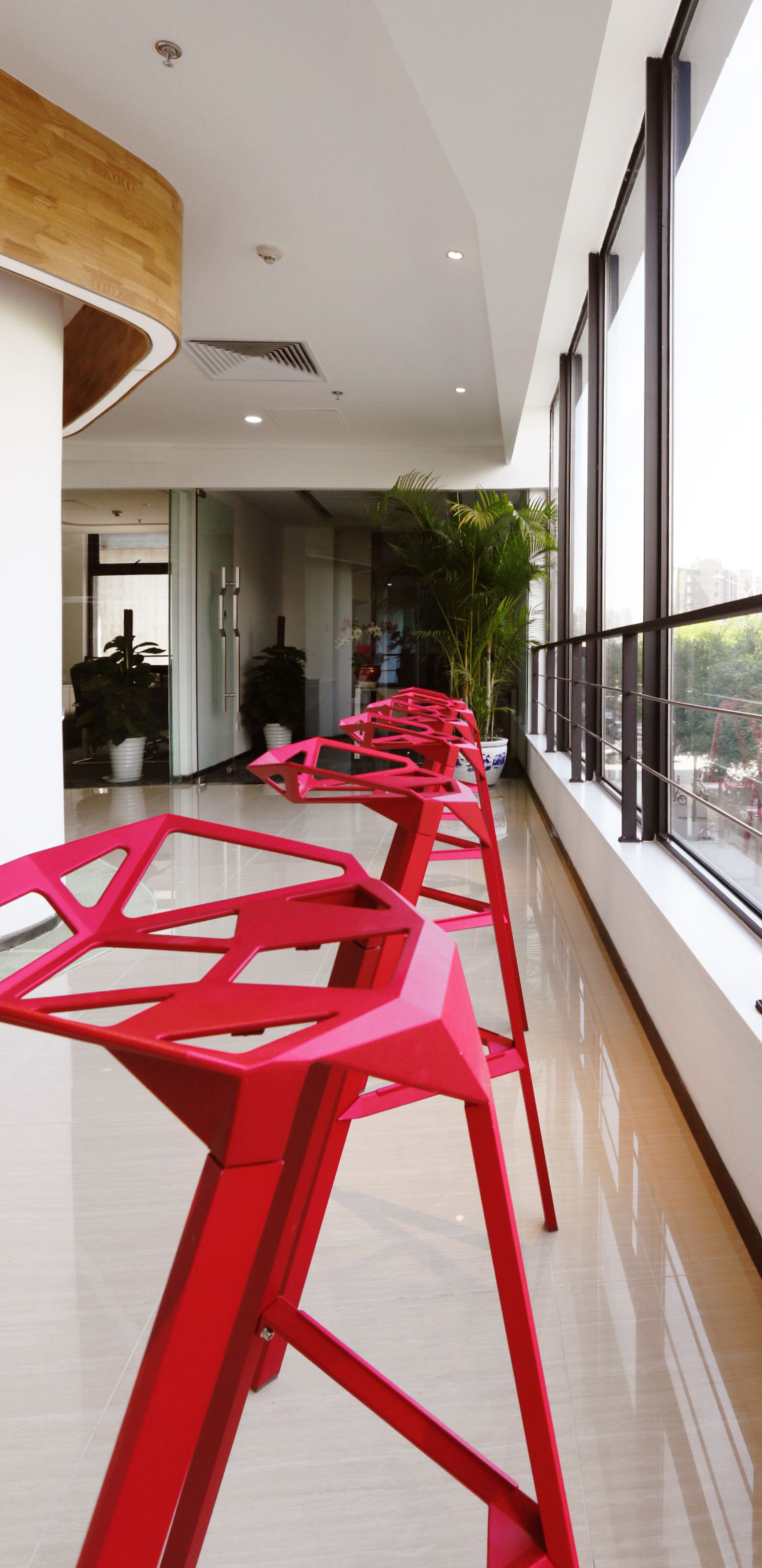 普陀區(qū)120平辦公室裝修流星花園設(shè)計(jì)方案-第4張圖片-上海古都建筑設(shè)計(jì)集團(tuán) 普陀區(qū)120平辦公室裝修流星花園設(shè)計(jì)方案-第4張圖片-上海古都建筑設(shè)計(jì)集團(tuán)