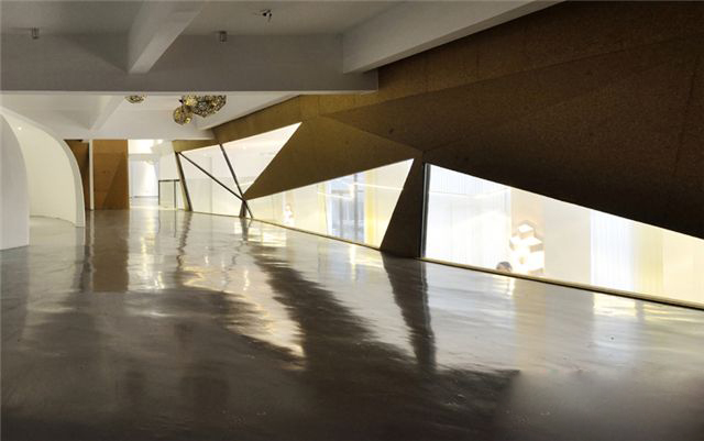 浦東新區(qū)科技風(fēng)辦公室裝修設(shè)計-第10張圖片-上海古都建筑設(shè)計集團