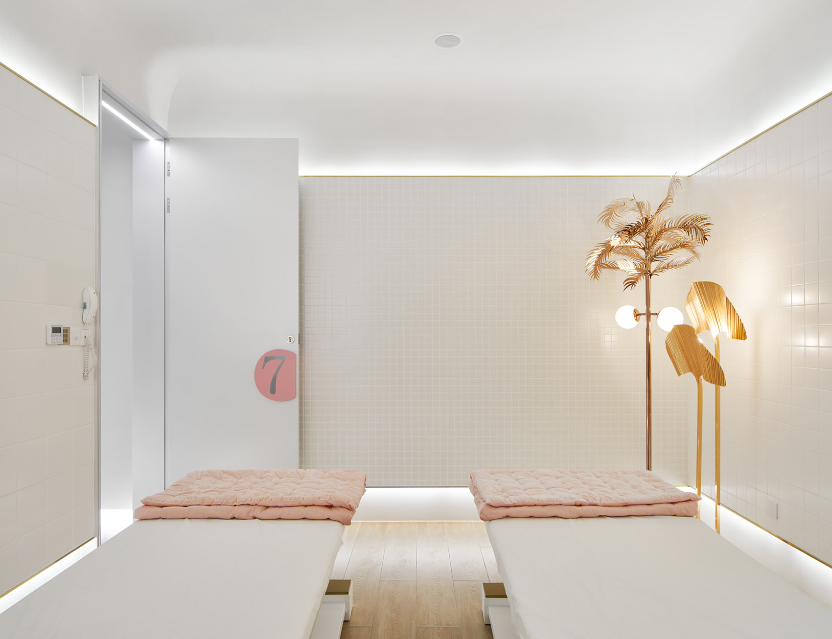 黃浦區(qū)簡約風美容會所裝修設計-第5張圖片-上海古都建筑設計集團 黃浦區(qū)簡約風美容會所裝修設計-第5張圖片-上海古都建筑設計集團