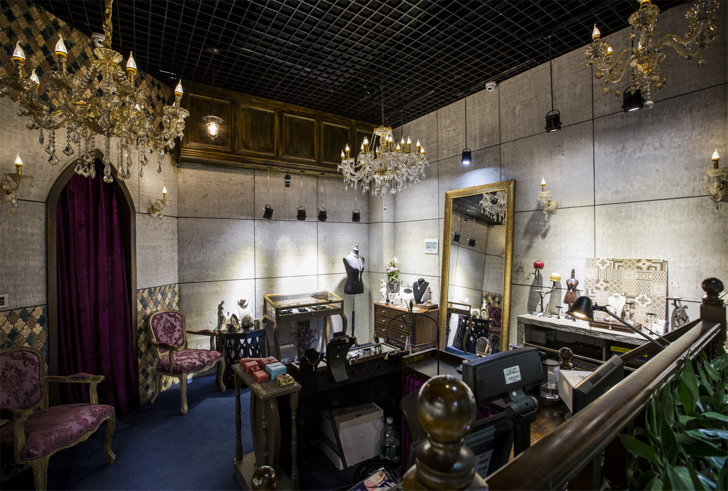 奢華珠寶店裝修設(shè)計(jì)-第1張圖片-上海古都建筑設(shè)計(jì)集團(tuán) 奢華珠寶店裝修設(shè)計(jì)-第1張圖片-上海古都建筑設(shè)計(jì)集團(tuán)