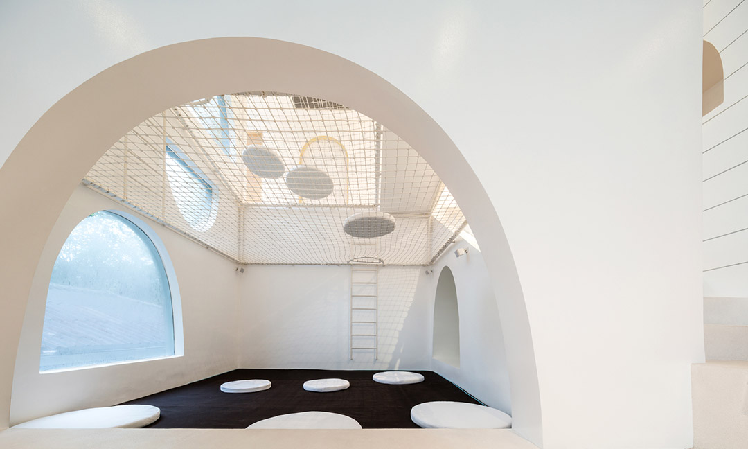 白色調(diào)簡約親子樂園裝修設(shè)計-第1張圖片-上海古都建筑設(shè)計集團 白色調(diào)簡約親子樂園裝修設(shè)計-第1張圖片-上海古都建筑設(shè)計集團