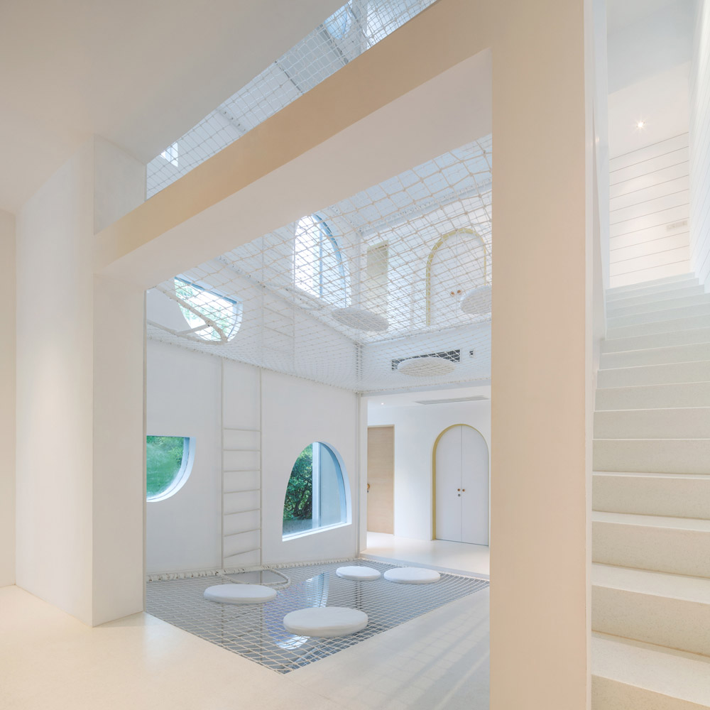 白色調(diào)簡約親子樂園裝修設(shè)計-第2張圖片-上海古都建筑設(shè)計集團 白色調(diào)簡約親子樂園裝修設(shè)計-第2張圖片-上海古都建筑設(shè)計集團