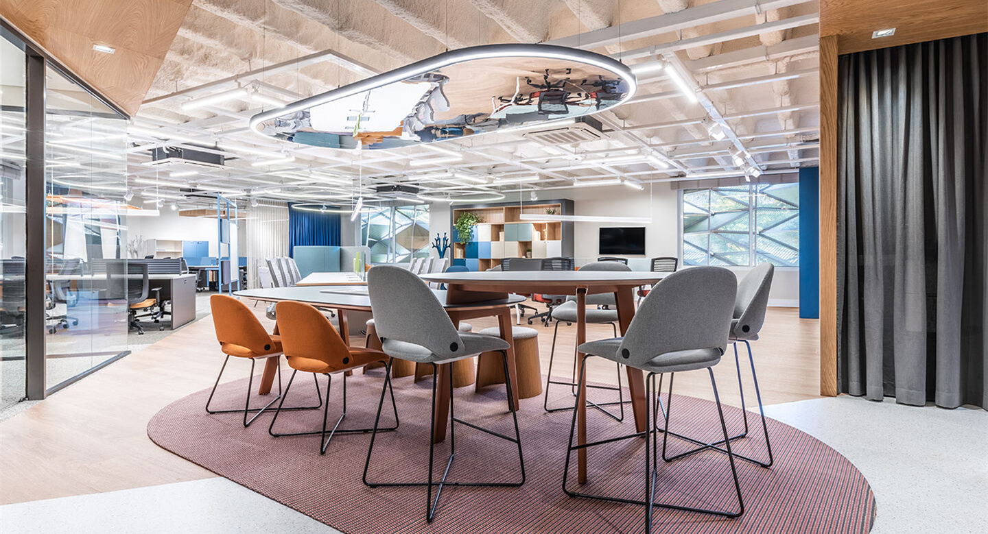 時尚簡約公共辦公空間裝修設(shè)計-第2張圖片-上海古都建筑設(shè)計集團 時尚簡約公共辦公空間裝修設(shè)計-第2張圖片-上海古都建筑設(shè)計集團