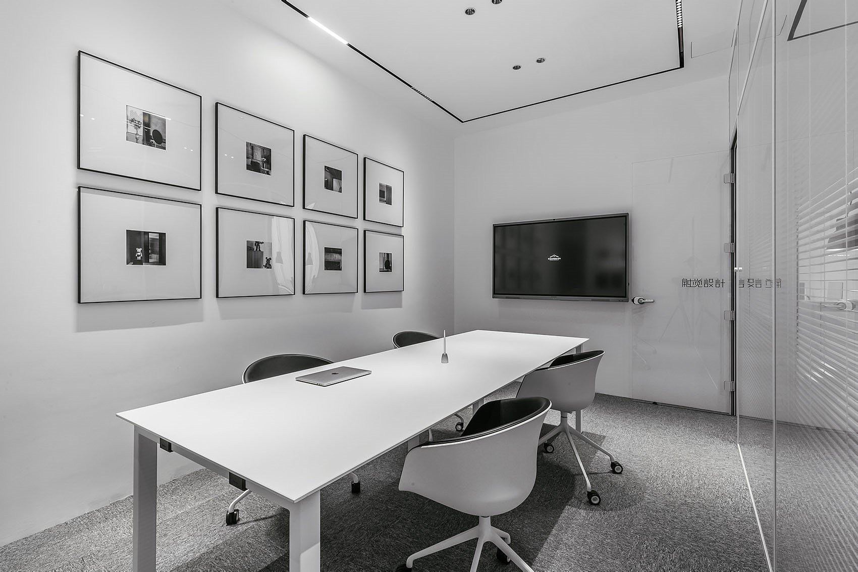 極簡(jiǎn)-高端辦公室設(shè)計(jì)裝修圖片-第4張圖片-上海古都建筑設(shè)計(jì)集團(tuán) 極簡(jiǎn)-高端辦公室設(shè)計(jì)裝修圖片-第4張圖片-上海古都建筑設(shè)計(jì)集團(tuán)