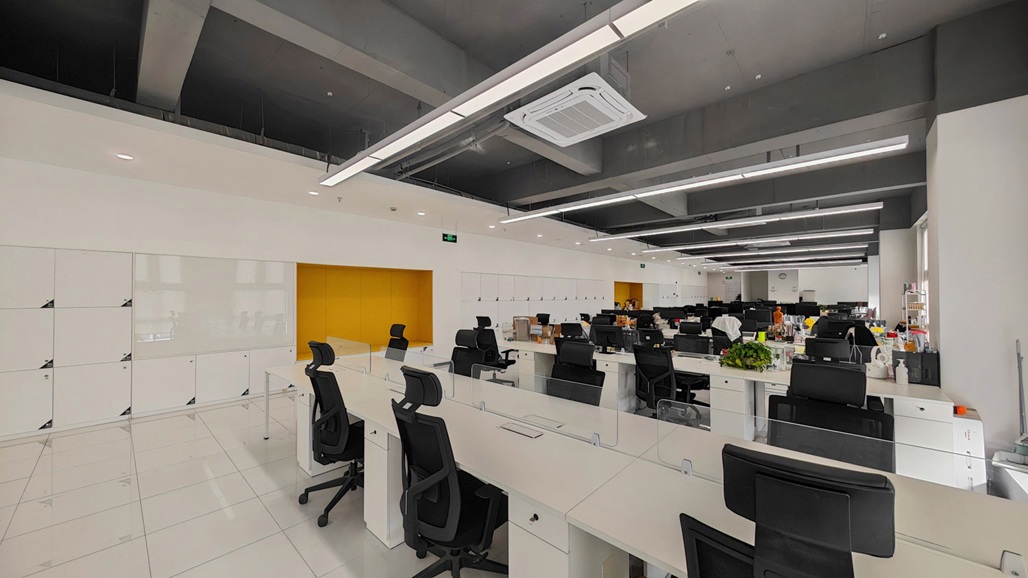 虹口1900生物科技公司辦公場(chǎng)所裝潢設(shè)計(jì)-辦公室裝修設(shè)計(jì)效果圖-第3張圖片-上海古都建筑設(shè)計(jì)集團(tuán) 虹口1900生物科技公司辦公場(chǎng)所裝潢設(shè)計(jì)-辦公室裝修設(shè)計(jì)效果圖-第3張圖片-上海古都建筑設(shè)計(jì)集團(tuán)